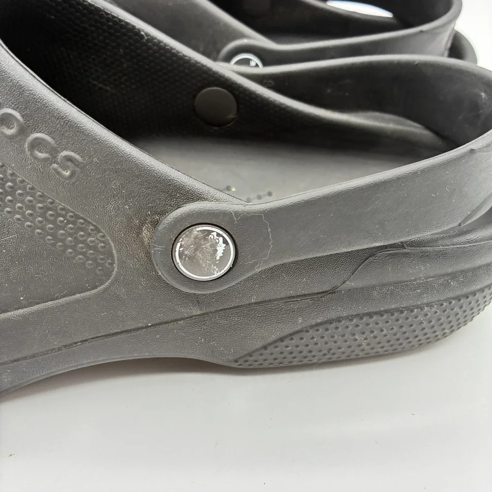 Crocs Classic Coast Clogs Mens 12 Black Slip On Backstrap Outdoor Water Sandal